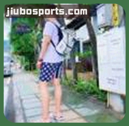 三线小城网吧老板